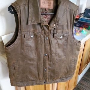 Outback Vest,berber lining, size XG Womens